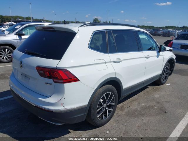2021 VOLKSWAGEN TIGUAN 3VV2B7AX4MM075845 Photo 3