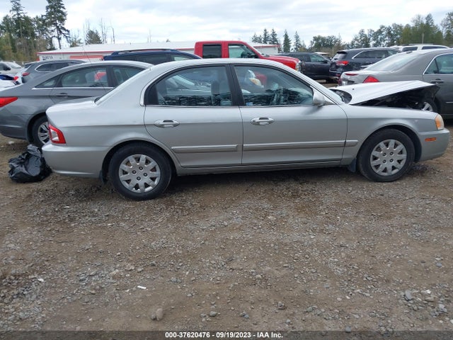 2004 KIA OPTIMA LX/EX VIN: KNAGD126X45359128