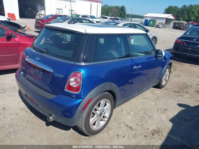 2012 MINI COOPER HARDTOP WMWSU3C5XCT369809 Photo 3