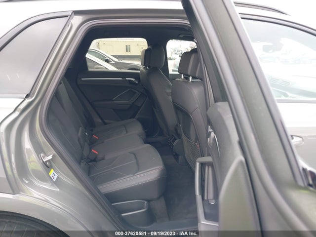 WA1DECF31M1106683 Audi Q3 S Line Premium