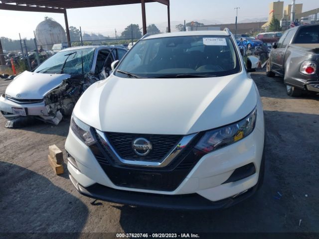 JN1BJ1BV4MW572327 Nissan Rogue Sport Sv