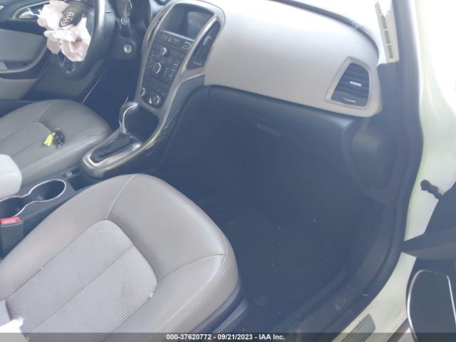 1G4PR5SK5F4138761 Buick Verano Convenience Group