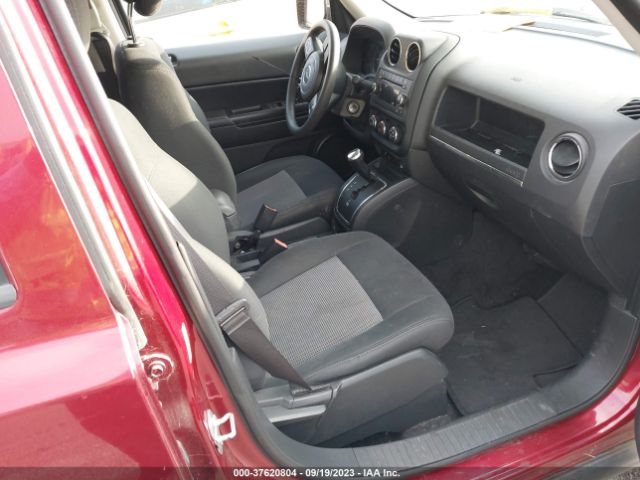 1C4NJPBBXFD164433 Jeep Patriot Sport