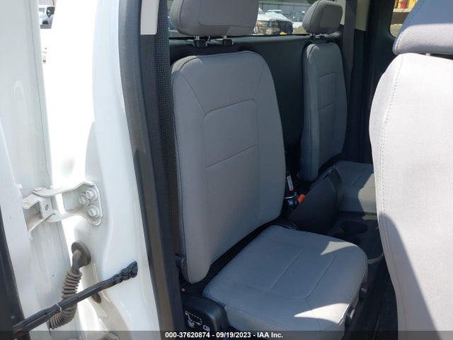 Chevrolet Colorado Wt 2018 1GCHTBEN0J1228263 Image 8