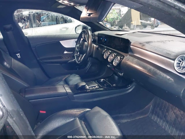 W1K5J4HBXMN161986 Mercedes-Benz Cla Cla 250