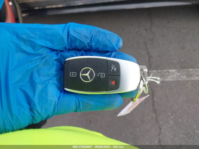 WDDWJ8EBXKF925620 Mercedes-Benz C-class C 300