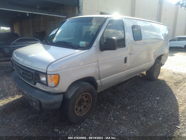 2005 FORD ECONOLINE CARGO VAN VIN: 1FTNE24W95HB46441