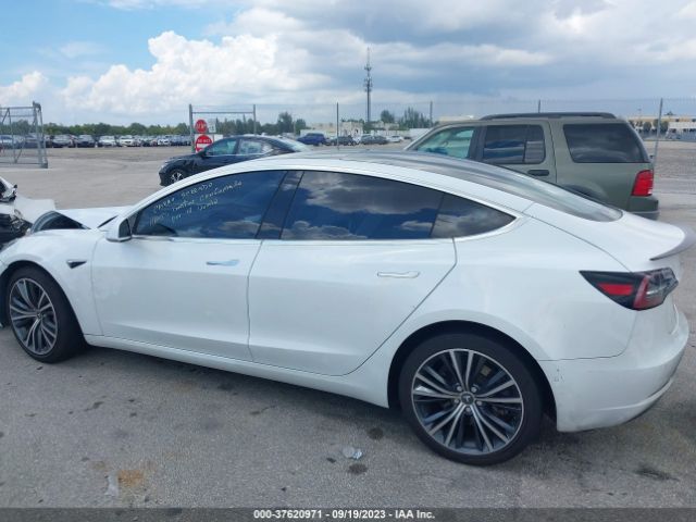 5YJ3E1EB5JF096757 Tesla Model 3 Long Range