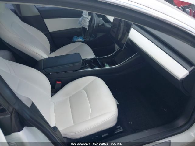 5YJ3E1EB5JF096757 Tesla Model 3 Long Range