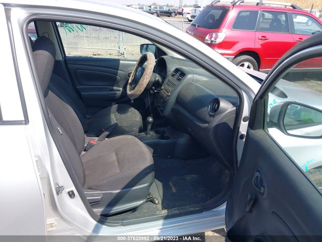 2016 NISSAN VERSA S PLUS VIN: 3N1CN7AP2GL846195