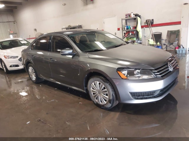 2014 VOLKSWAGEN PASSAT S VIN: 1VWAS7A35EC097246
