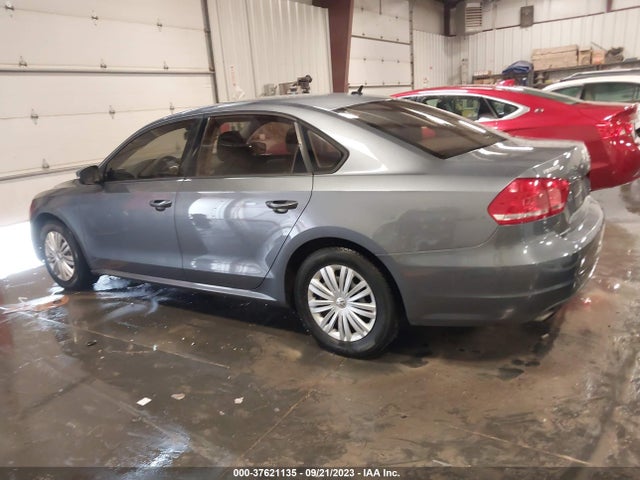 2014 VOLKSWAGEN PASSAT S VIN: 1VWAS7A35EC097246