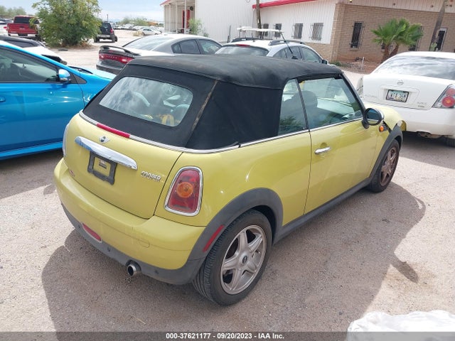 2010 MINI COOPER CONVERTIBLE WMWMR3C52ATU98666 Photo 3