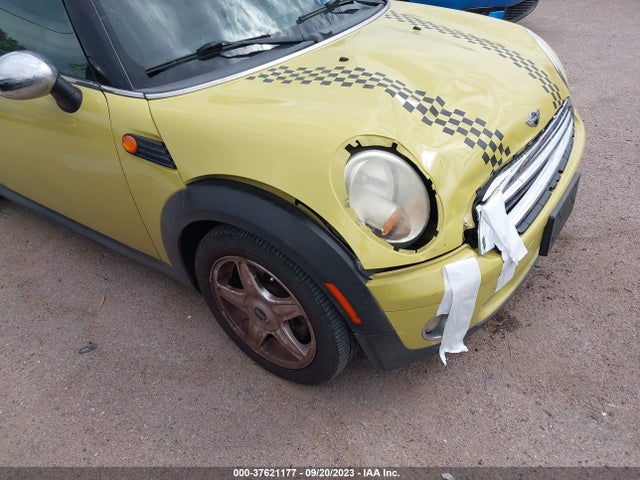 2010 MINI COOPER CONVERTIBLE WMWMR3C52ATU98666 Photo 5