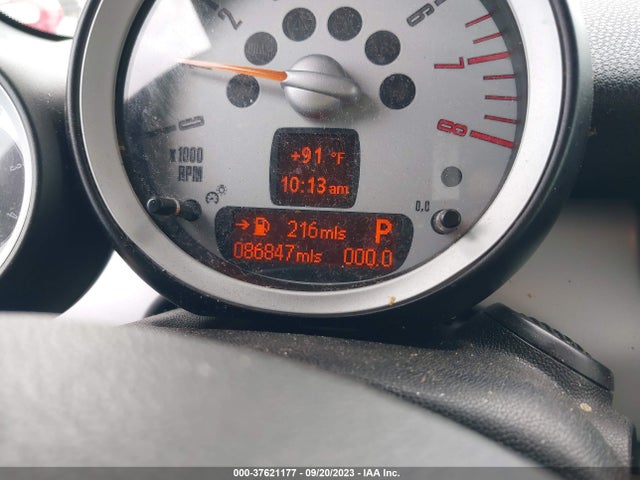 2010 MINI COOPER CONVERTIBLE WMWMR3C52ATU98666 Photo 6