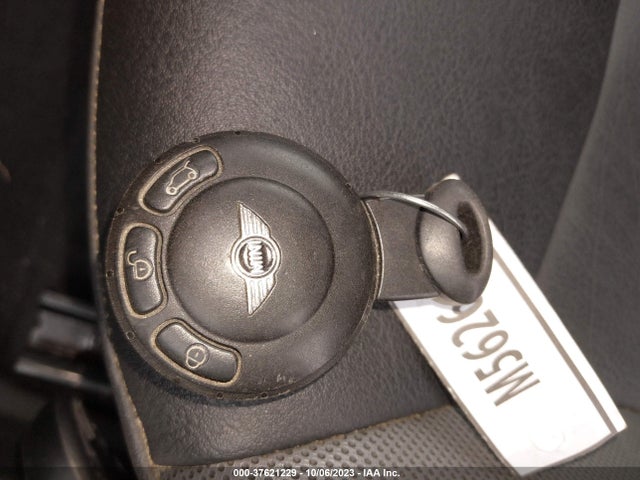 2009 MINI COOPER HARDTOP WMWMF33569TW71285 Photo 10