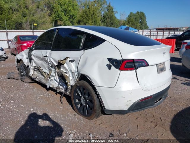 5YJYGDEE5LF011253 Tesla Model Y Long Range