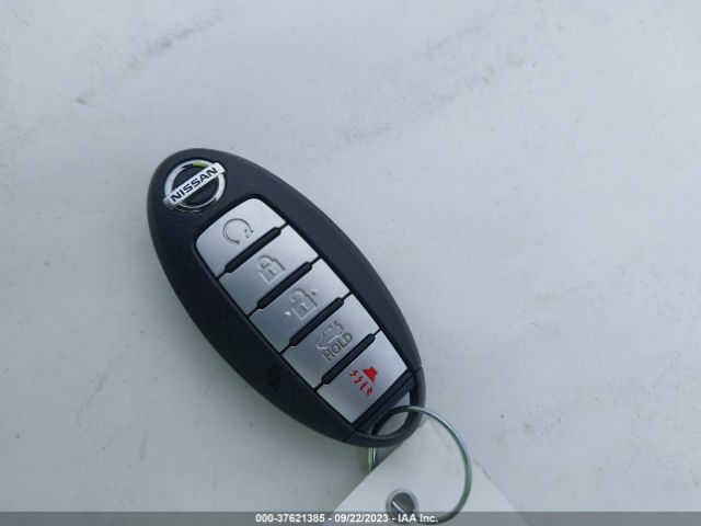 1N4AA6AP1HC388498 Nissan Maxima Platinum