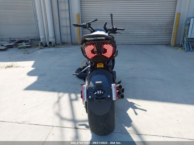 2023 DUCATI DIAVEL ZDMGAR1W8PB001807 Photo 5