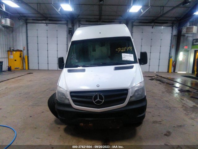 WD3PE8DE1E5829975 Mercedes-Benz SPRINTER CARGO VANS
