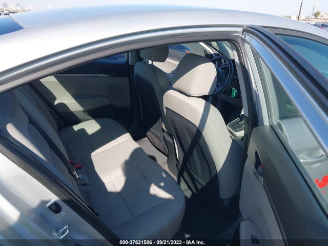 Hyundai ELANTRA SE 2018 5NPD74LF7JH225394 Image 14