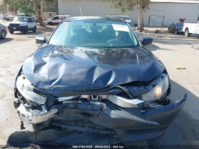 Honda CIVIC EX 2018 2HGFC2F76JH569726 Image 11