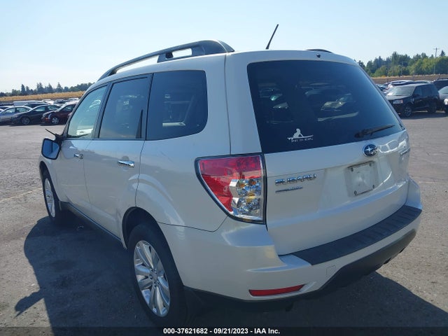 2012 SUBARU FORESTER 2.5X PREMIUM VIN: JF2SHADC1CH404394