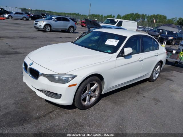 WBA3B1G53FNT07184 BMW 3 Series 320i