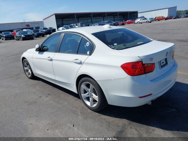 WBA3B1G53FNT07184 BMW 3 Series 320i
