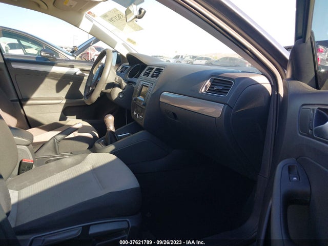 3VW167AJ6JM235792 Volkswagen Jetta 1.4t S