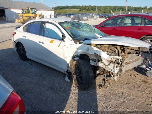 Nissan Altima 2.5 Sr 2017 1N4AL3AP5HC265120 Image 12