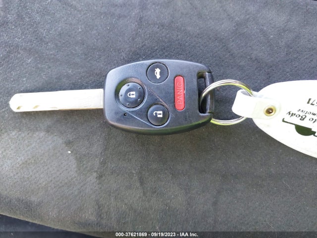 2006 HONDA ACCORD SDN VP VIN: 1HGCM56156A035815