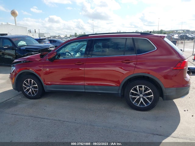 3VV3B7AX0KM141180 Volkswagen TIGUAN SE