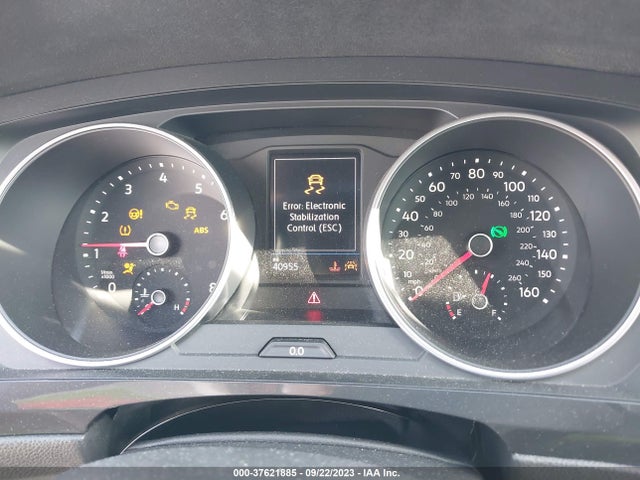 3VV3B7AX0KM141180 Volkswagen TIGUAN SE
