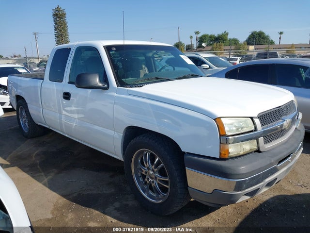 2005 CHEVROLET SILVERADO 1500 LS VIN: 2GCEC19V451294967