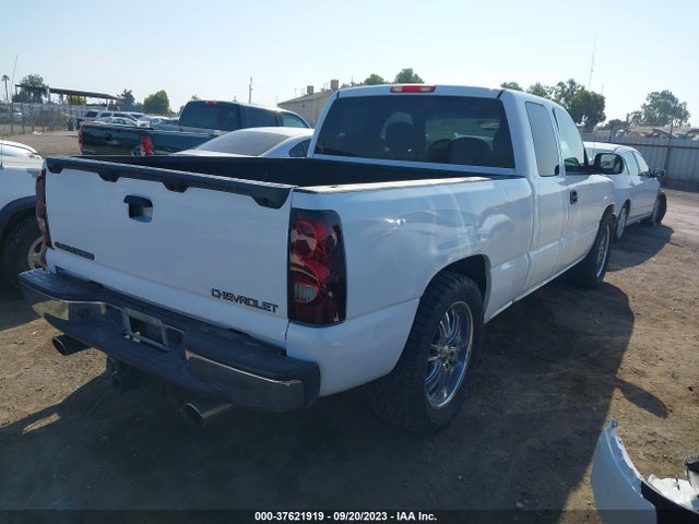 2005 CHEVROLET SILVERADO 1500 LS VIN: 2GCEC19V451294967