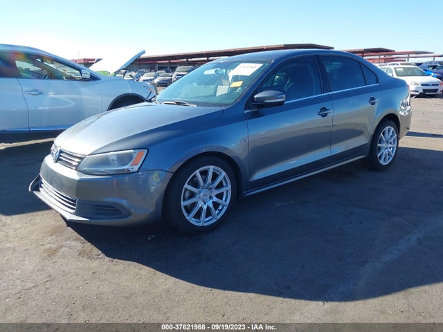3VWD17AJ7EM299308 Volkswagen Jetta Sedan Se