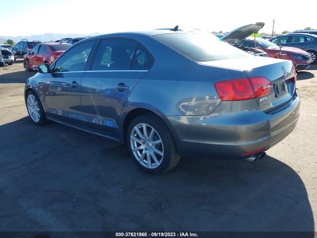 3VWD17AJ7EM299308 Volkswagen Jetta Sedan Se