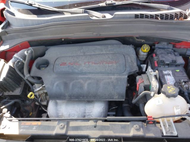 ZACCJABT8FPB22390 Jeep Renegade Latitude