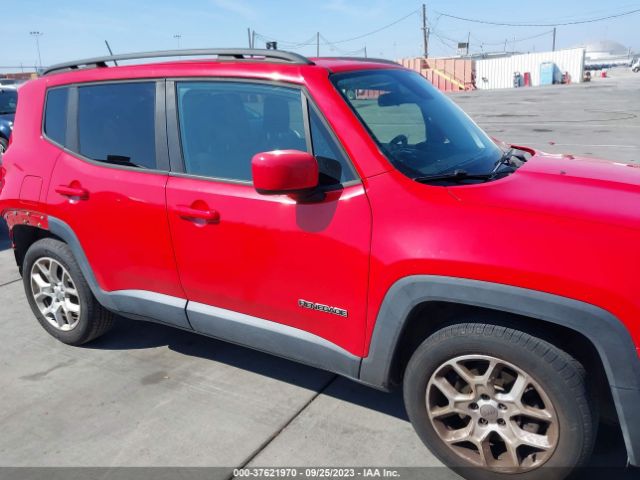 ZACCJABT8FPB22390 Jeep Renegade Latitude
