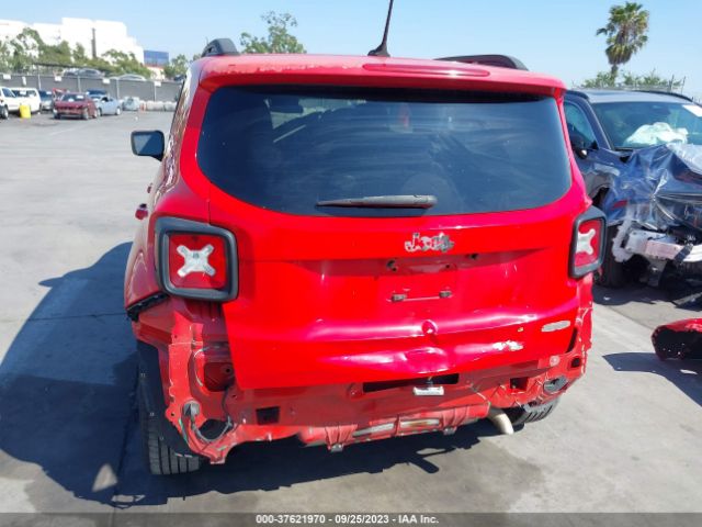 ZACCJABT8FPB22390 Jeep Renegade Latitude