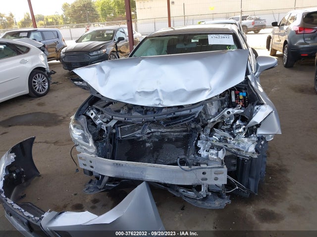 JTHKD5BHXF2240116 Lexus Ct 200h Hybrid