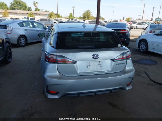 JTHKD5BHXF2240116 Lexus Ct 200h Hybrid