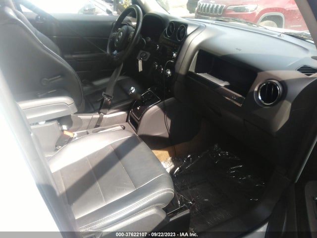 1C4NJRFBXGD697308 Jeep Patriot High Altitude Edition