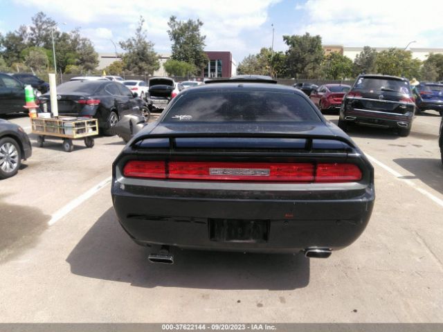 2C3CDYBTXEH299561 Dodge Challenger R/t