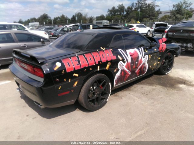 2C3CDYBTXEH299561 Dodge Challenger R/t