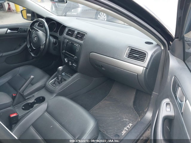 3VWDB7AJ3HM402144 Volkswagen Jetta 1.4t Se