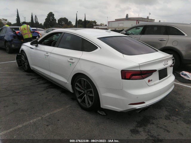 WAUB4CF52JA045466 Audi S5 Sportback Premium Plus