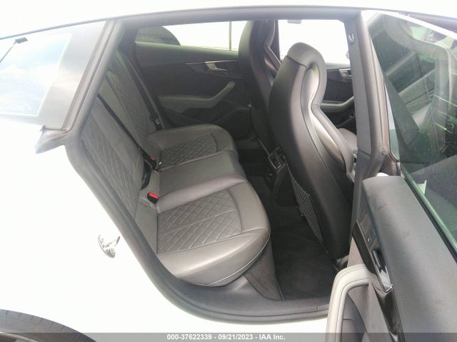 WAUB4CF52JA045466 Audi S5 Sportback Premium Plus