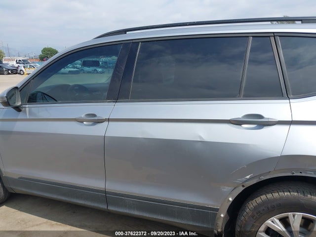3VV1B7AX9KM195536 Volkswagen TIGUAN S